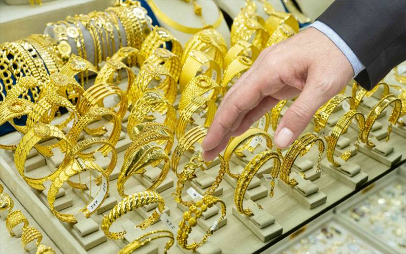 سونے کی فی تولہ قیمت 1 ہزار روپے بڑھ گئی    