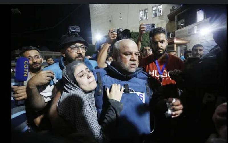 اسرائیل  کی بربریت،غزہ  میں آٹے کے ٹرکوں پر  بمباری، 71 فلسطینی شہید، 99زخمی 