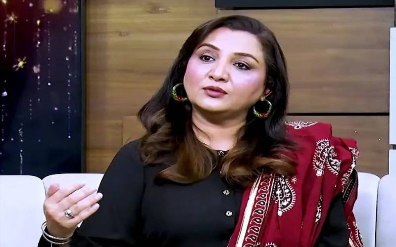خلیل الرحمان قمر نے پہلی ملاقات پر کیا ’حرکتیں‘ کیں؟ نادیہ افگن نے خاموشی توڑ دی