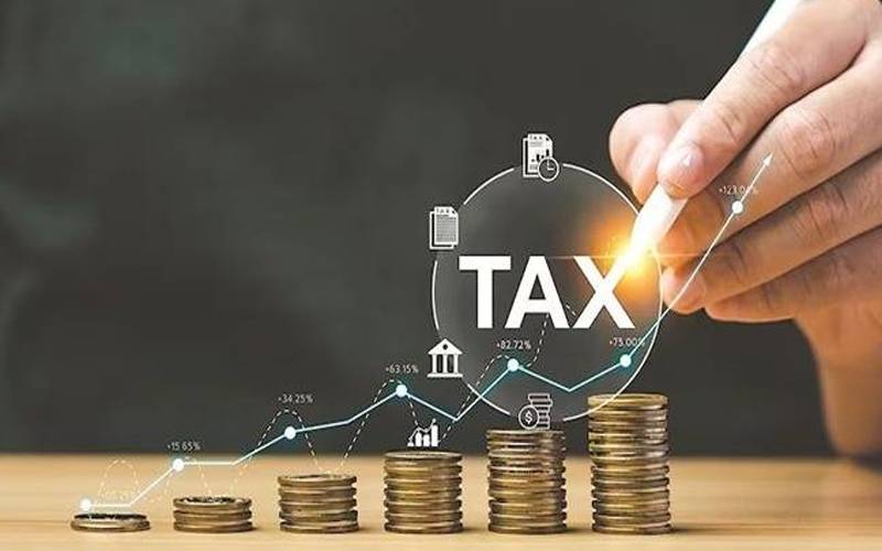 پاکستان کے تنخواہ دار طبقے نے 6 ماہ میں کتنا ٹیکس ادا کیا؟