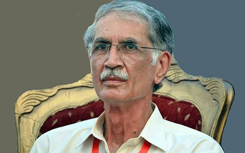 پرویز خٹک دوبارہ سیاست میں انٹری کیلئے تیار