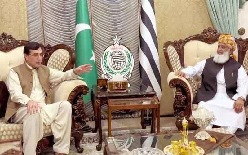 مولانا فضل الرحمان سے پی ٹی آئی وفد کی ملاقات،اندرونی کہانی سامنے آگئی
