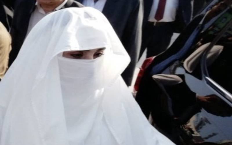 ڈی چوک احتجاج، بشریٰ بی بی اور پی ٹی آئی قیادت کی عبوری ضمانتوں میں توسیع