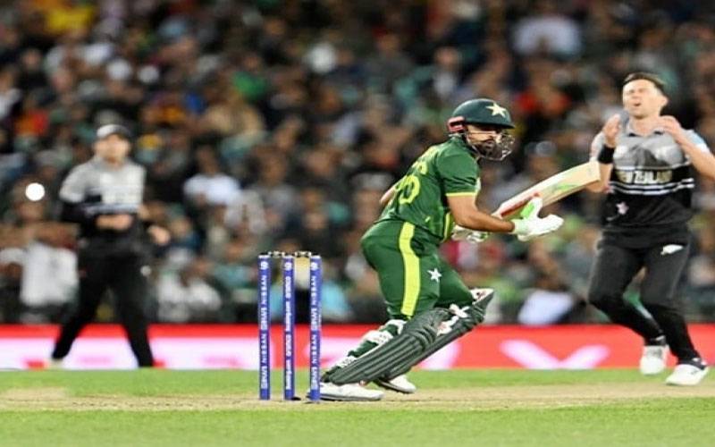 چیمپئنز ٹرافی؛ پاور پلے میں پاکستان نے کونسا ریکارڈ اپنے نام کرلیا؟