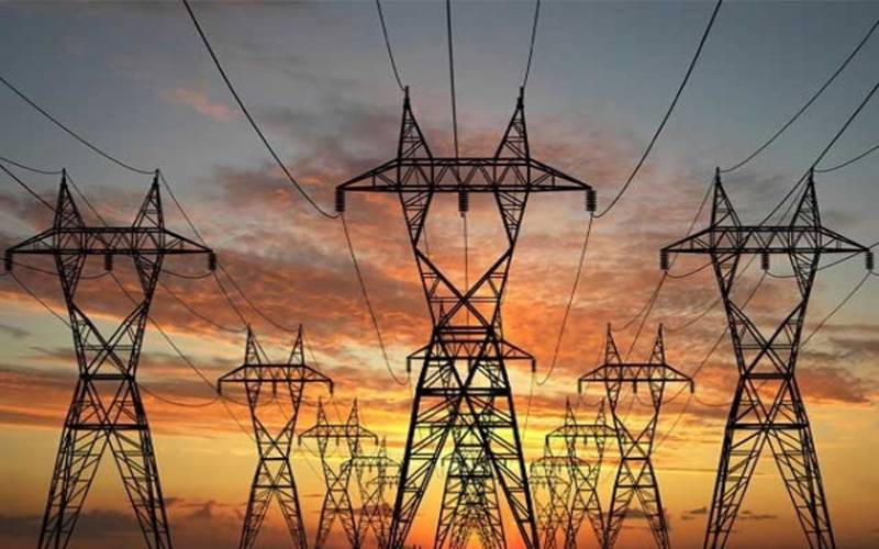 صارفین کیلئے خوشخبری، بجلی کی قیمت میں کمی کا امکان 