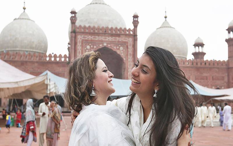 پاکستان میں عیدالفطر پر 9 دن کی چھٹیاں ملنے کا امکان، مگر کیسے؟ 
