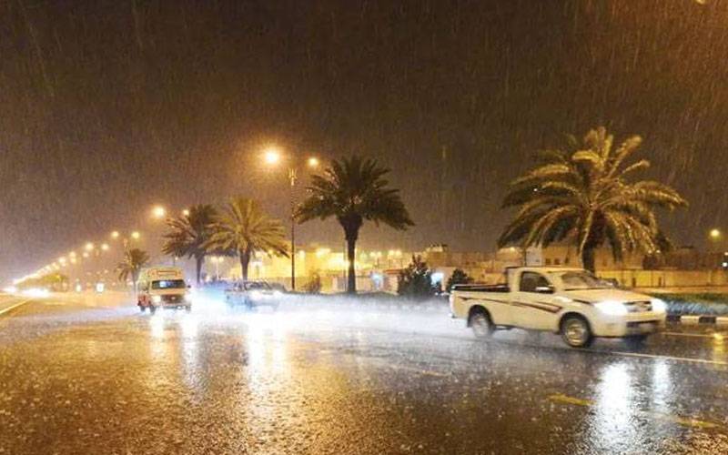 سعودی عرب میں پیر تک بارشوں کی پیشگوئی