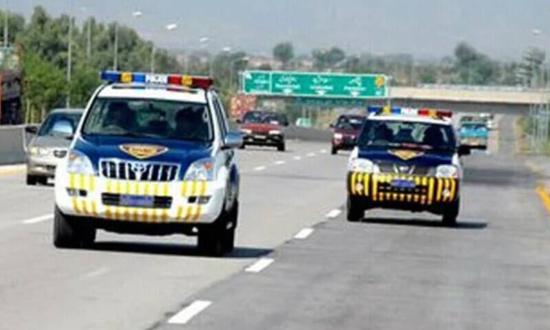 موٹروے پولیس نےمبینہ مقابلے کےبعد لاہور سے اغواء ہونیوالا نوجوان بازیاب کروا لیا