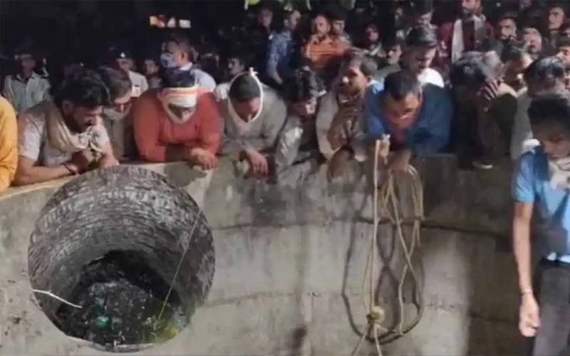 بھارت میں 150 سال پرانا کنواں 8 افراد کی جان لے گیا