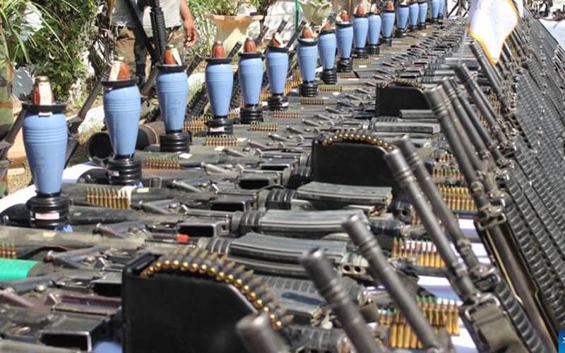 افغان طالبان نے امریکی فوج کے چھوڑےگئے 5 لاکھ ہتھیار دہشتگردوں کو بیچ دیئے: برطانوی میڈیا