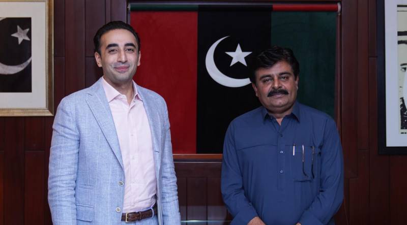 سندھ میں90 ہزار اساتذہ بھرتی کرینگے،بلاول بھٹو کو صوبائی وزیر تعلیم کی بریفنگ
