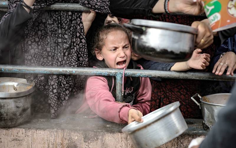 غزہ میں خوراک نایاب، قحط کا خطرہ،قیمتیں آسمان پر پہنچ گئیں