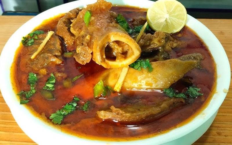 چلیں! آج کھانے میں نلی نہاری کیوں نہ بنائیں؟