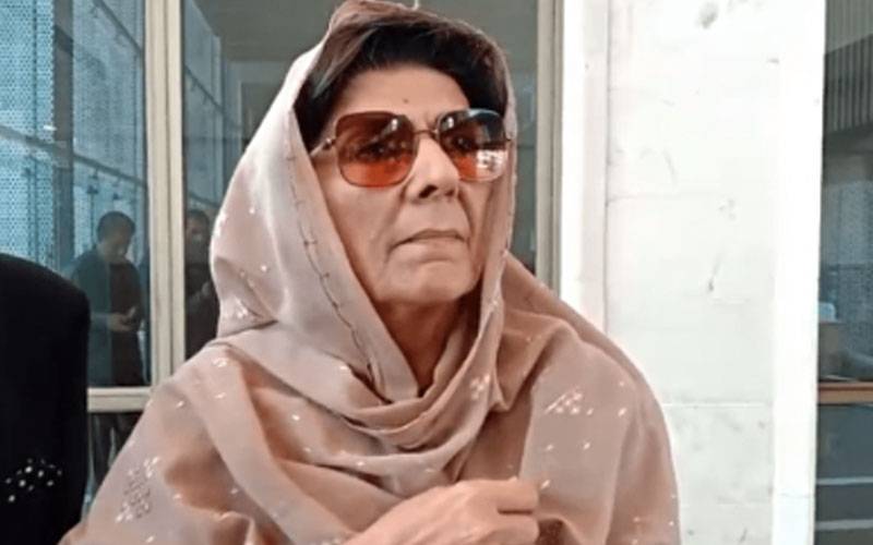 سفری پابندیاں،علیمہ خان کا نام فہرست میں شامل کرنے پر فریقین سے جواب طلب