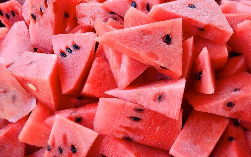زیادہ تربوز کھانے کے ممکنہ نقصانات کیا ؟