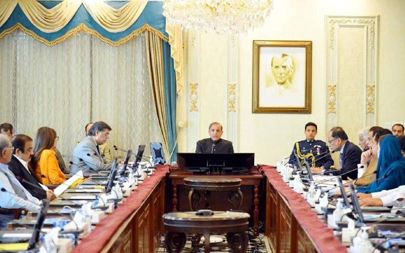 وفاقی وزراء اور وزرائے مملکت کی تنخواہوں میں 140فیصد سے زائد اضافہ 
