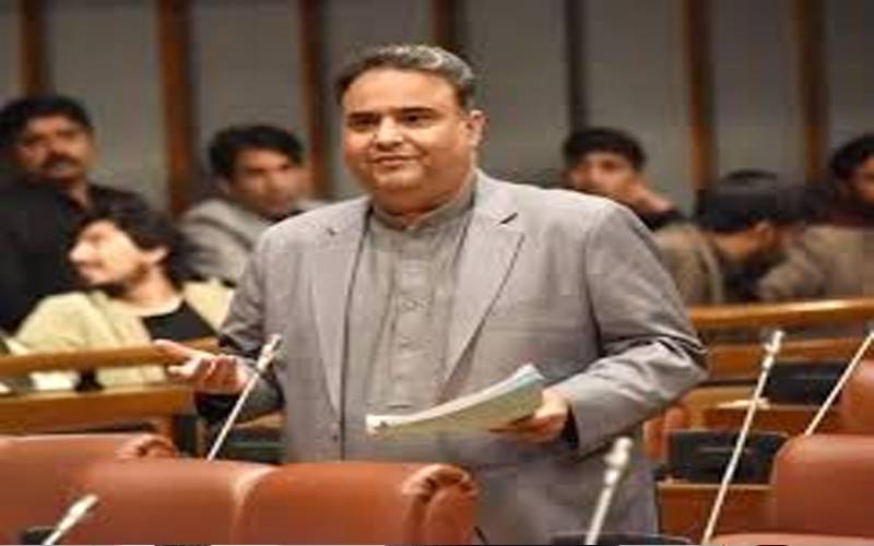 پاکستان میں اقلیتوں کو جتنی آزادی ہے اتنی بھارت میں بھی نہیں ہوگی: سینیٹر دھنیش کمار  