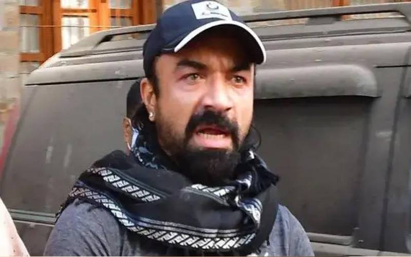 کام دلانے کا جھانسا دے کر جنسی زیادتی؛ اعجاز خان پر اداکارہ کا سنگین الزام