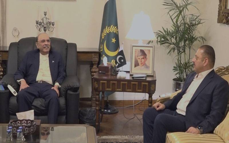 صدر مملکت سے شرجیل میمن کی ملاقات،مختلف منصوبوں کے متعلق بریفنگ دی
