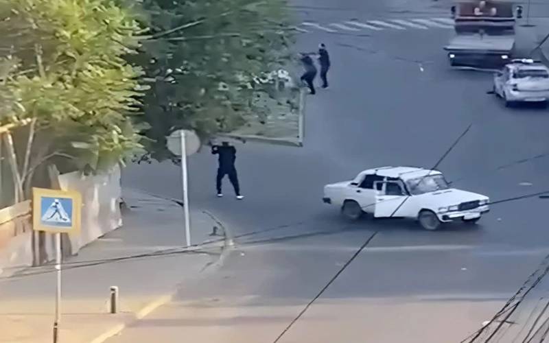 روس؛ فائرنگ کے واقعے میں 3 پولیس اہلکار ہلاک اور 4 زخمی