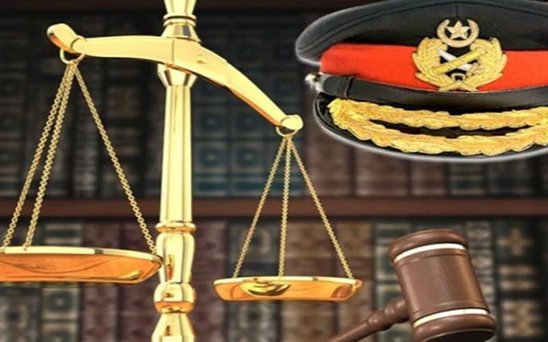 فوجی عدالتوں میں سویلینز ٹرائل کو غیر آئینی قرار دینے کا فیصلہ کالعدم قرار
