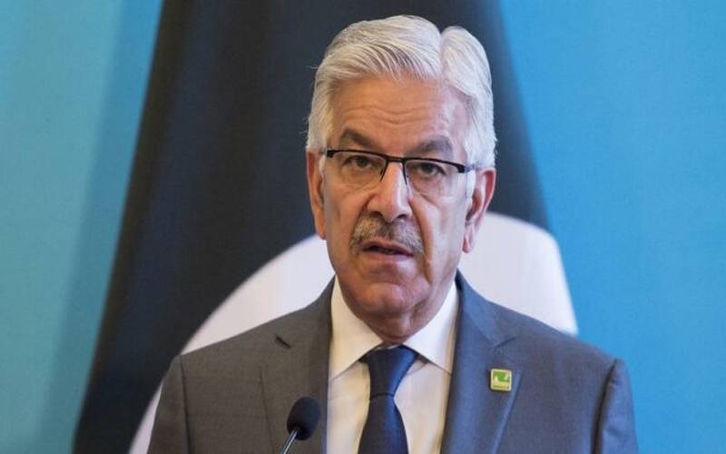 بھارت کے ساتھ مذاکرات کے دوران دہشت گردی، کشمیر اور پانی کے حوالے سے بات چیت ہوگی،  خواجہ آصف