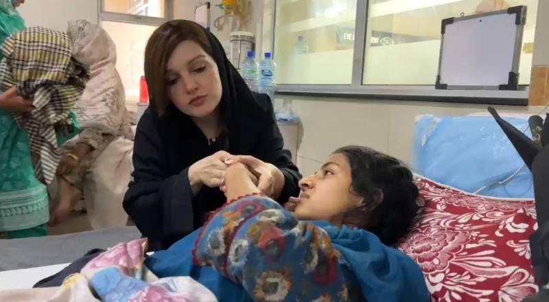 مودی کا کوئی اصول نہیں،مشعال ملک نے ہسپتال میں زخمیوں کی عیادت کی 
