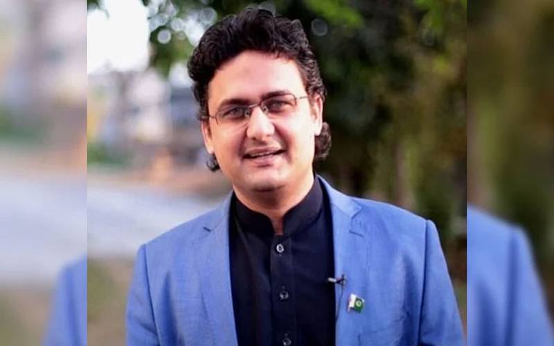 بانی پی ٹی آئی سے ملاقات نہیں ہونے دی جا رہی:سینیٹر فیصل جاوید