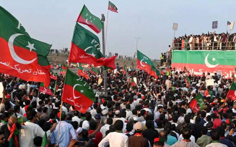 ریلی و ریاست مخالف نعرے بازی کا مقدمہ، 2 پی ٹی آئی رہنماؤں کی عبوری ضمانت میں توسیع