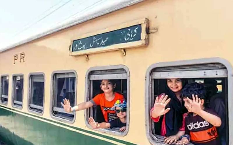 عیدالاضحیٰ پر 5 خصوصی ٹرینیں چلانے کا اعلان