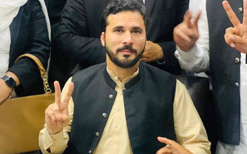 حسان نیازی کو اقدام قتل کے مقدمہ میں پیش کرنے کا حکم