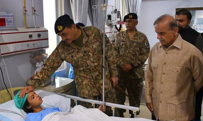 وزیر اعظم، آرمی چیف اور  وزراء کا کوئٹہ کا ہنگامی دورہ، زخمی بچوں کی عیادت، گہرے رنج و غم کا اظہار
