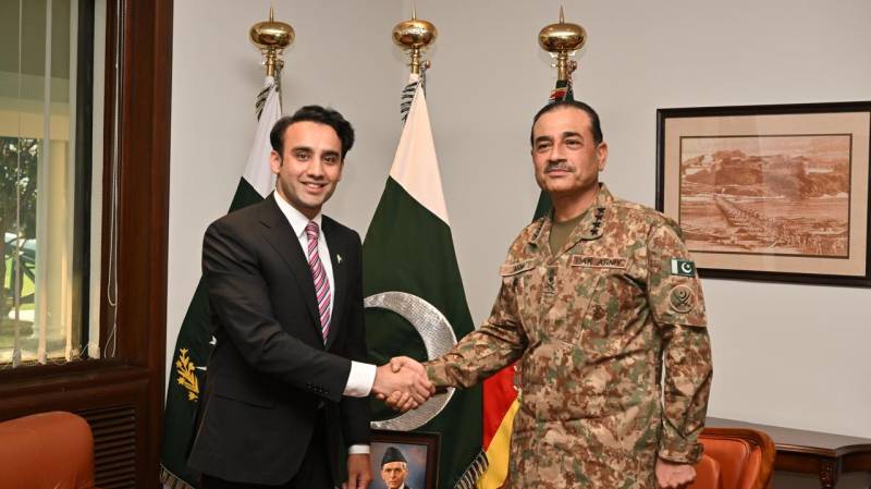 آرمی چیف سے بلال بن صاقب کی ڈیجیٹل معیشت پر جی ایچ کیو میں ملاقات