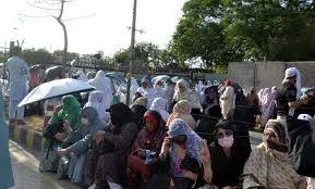 مطالبات پورے کرو،لیڈی ہیلتھ ورکرزکا کل احتجاجی دھرنے کا اعلان