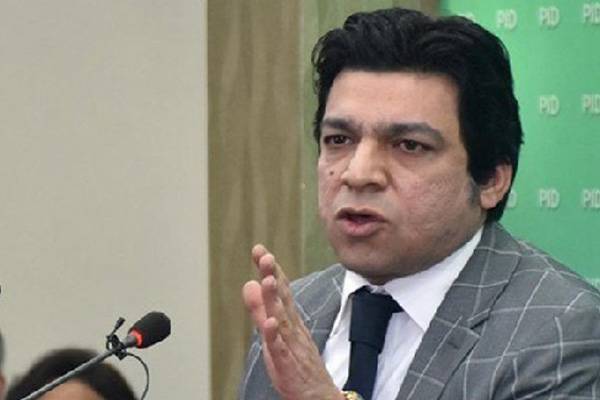 فیض حمید ون مین شو ہیں، انہیں عزت و مقام ملنا چاہئے: فیصل واوڈا