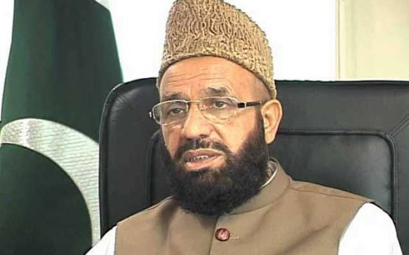 پرائیویٹ ٹورآپریٹرز کی غفلت، صرف 25 ہزار عازمین حج پر جائینگے: سردار محمد یوسف