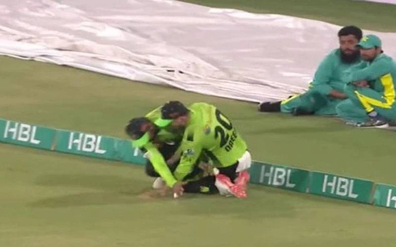 لاہور قلندرز کے بیٹر آصف علی پی ایس ایل 10 کے فائنل سے باہر 