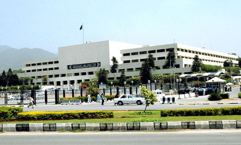 قائمہ کمیٹی برائے داخلہ کےاجلاس میں کرمنل لاء امڈینڈمنٹ بل متفقہ طور پر مسترد