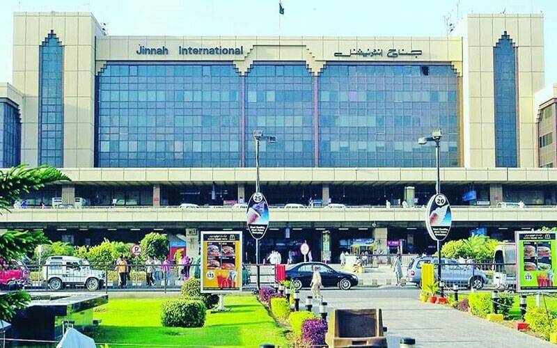  جعلی دستاویزات پر بیرون ملک جانے کی کوشش، 3 افراد گرفتار 