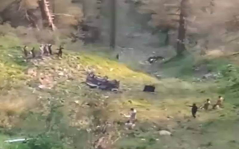 باغ؛گاڑی کھائی میں گرنے سے 5پولیس اہلکار جاں بحق