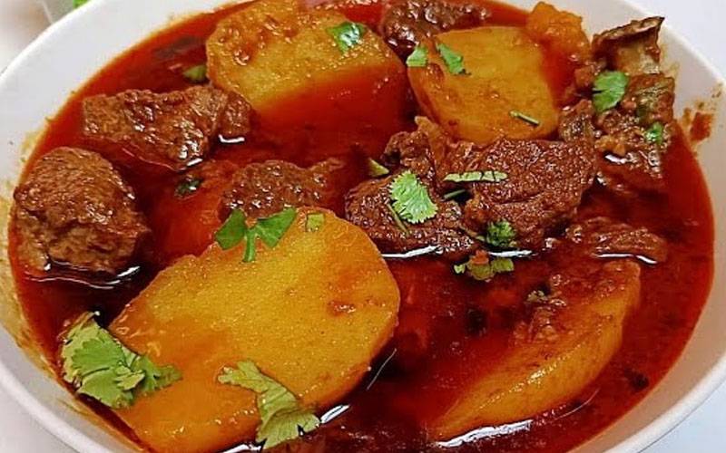 مزیدار آلو گوشت بنانے کی آسان ریسیپی
