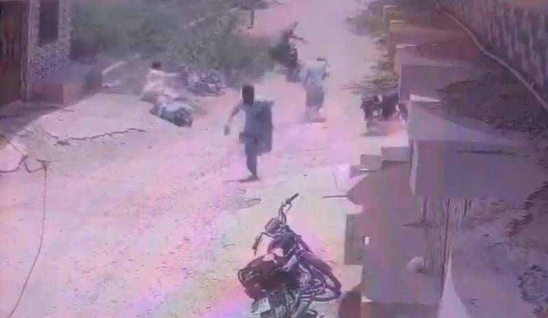 رقم لوٹنے کی کوشش،شہری کی جوابی فائرنگ سے3 ڈاکو ہلاک