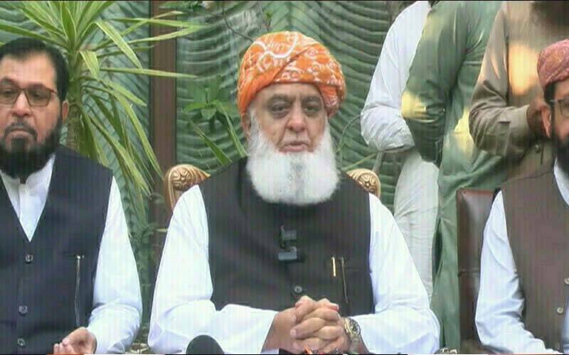 مولانا فضل الرحمان کا کم عمری میں شادی کے قانون کیخلاف ملک بھر میں احتجاج کا اعلان