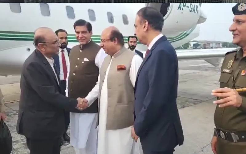  صدر آصف علی زرداری طویل دورہ لاہور مکمل کرکے اسلام آباد روانہ