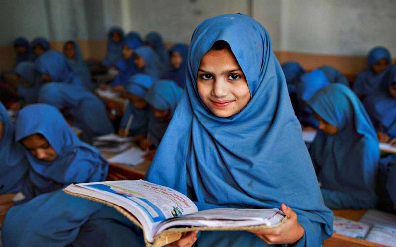پاکستان کے 23 فیصدسکولوں میں بجلی غائب، 22 فیصد میں ٹوائلٹس کی کمی