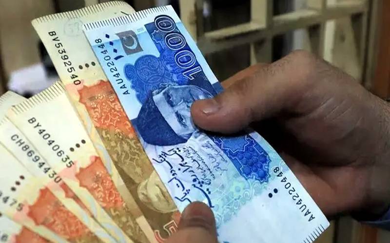 سالانہ ٹیکس فری آمدن کی حد 6 لاکھ سے بڑھنے کاامکان