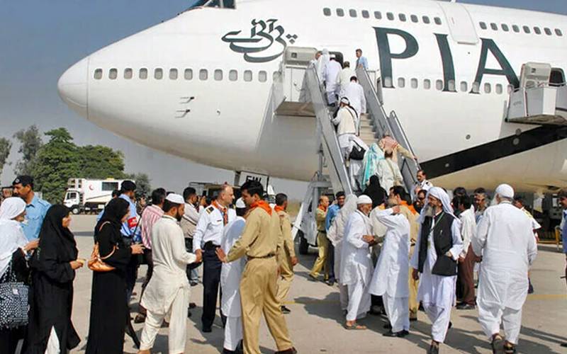 حجاج کرام کی واپسی: جدہ سے پہلی پرواز اسلام آباد پہنچ گئی