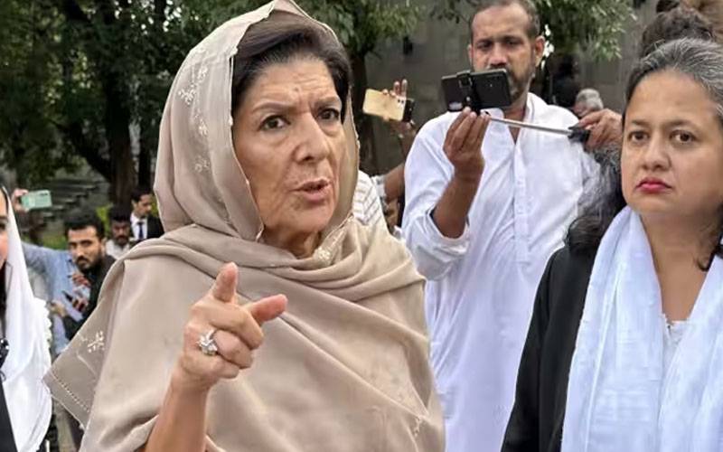 عمران خان کی رہائی نظر نہیں آرہی، علیمہ خان