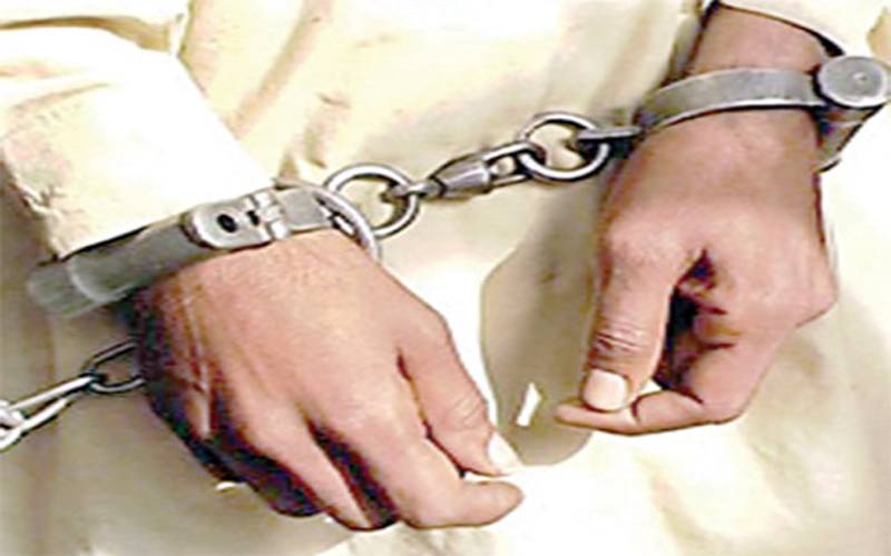  بیوی کو ٹوکے کے وار سے قتل کرنے والا سفاک شوہر گرفتار