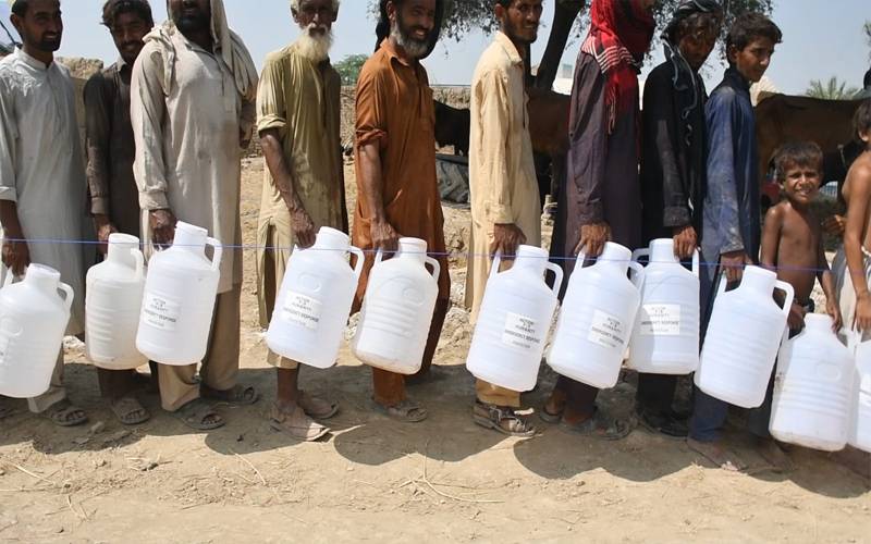  میانوالی:عیسیٰ خیل کے مکین ایک صدی سے پینےکے پانی سے محروم 